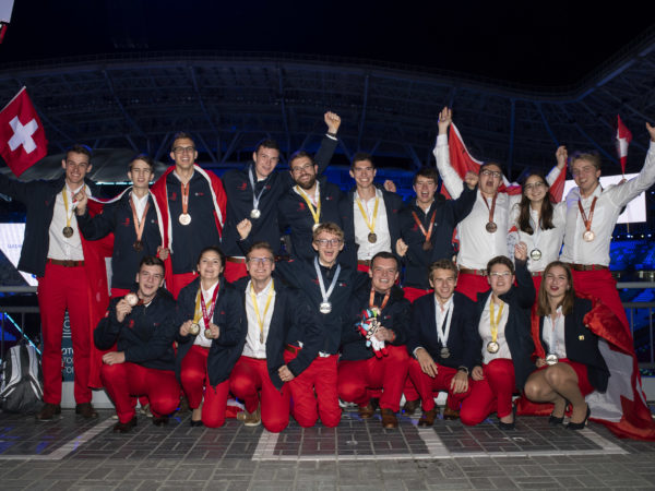 Bärenstarkes Berner Team holt an den WorldSkills 1x Gold, 1x Silber, 2x Bronze, 3 Diplome und 2 Zertifikate