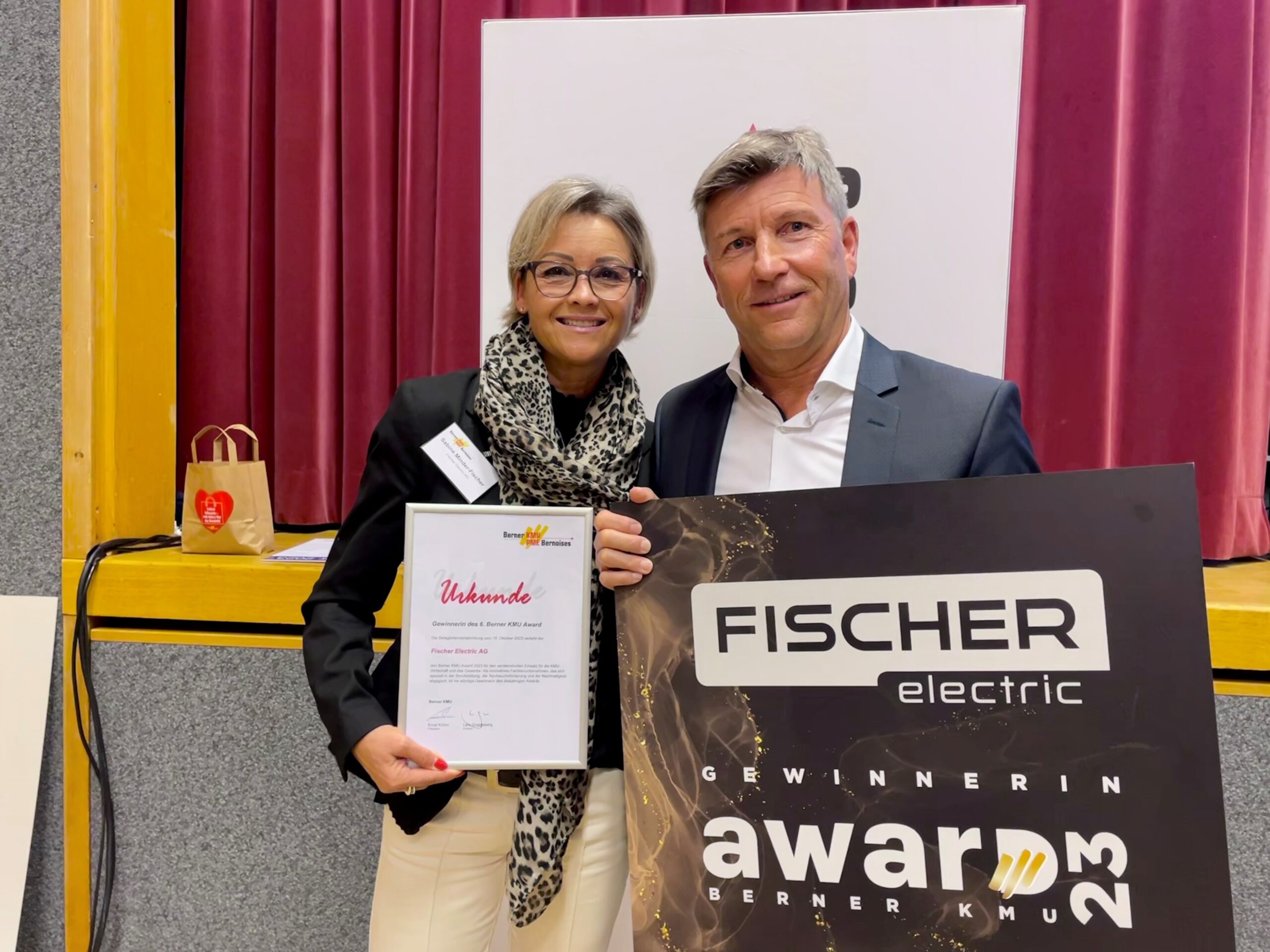 Fischer Electric AG holt den Berner KMU Award 2023 nach Biel!
